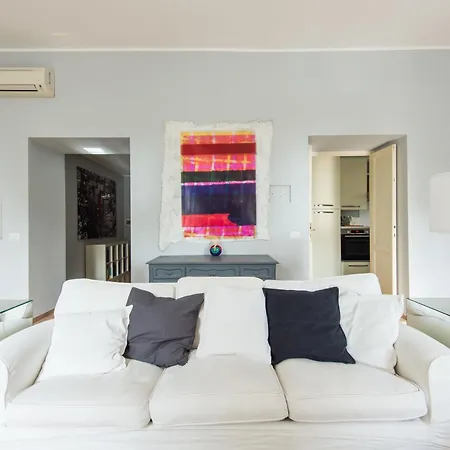 La Casa Dell'arte By Interhome